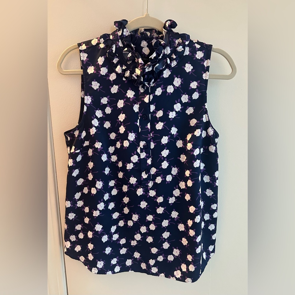 J. CREW Women’s Navy Floral Ruffle Neck Sleeveless Top